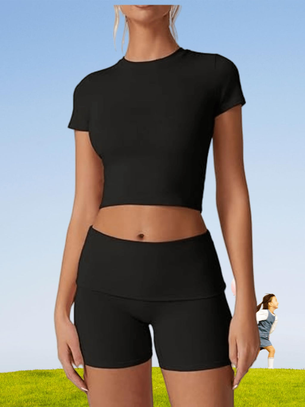Women's Quick-Dry Crop Top and Training Shorts 2-Piece Set