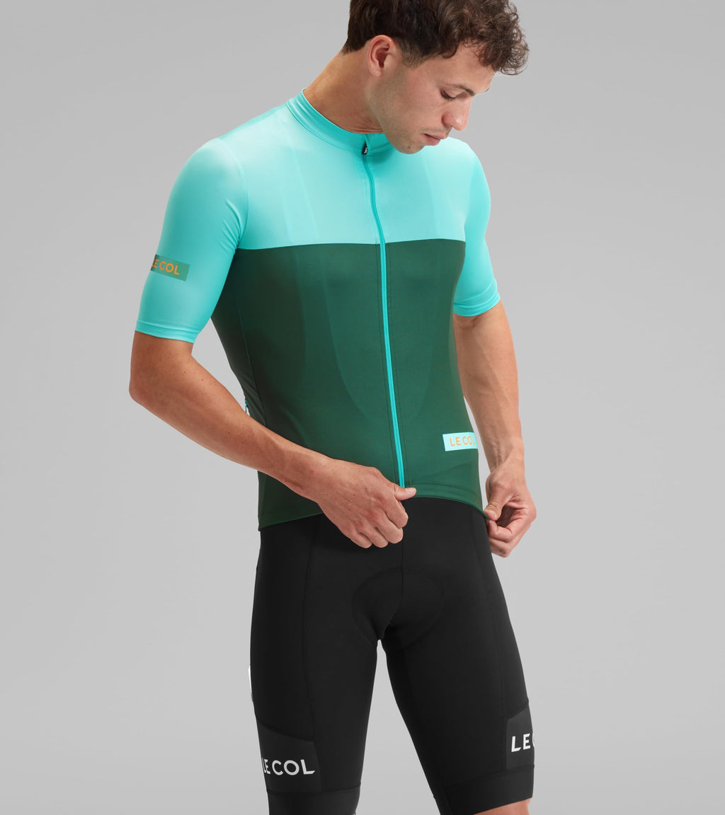 Men's Lightweight Moisture-Wicking Performance Cycling Jersey