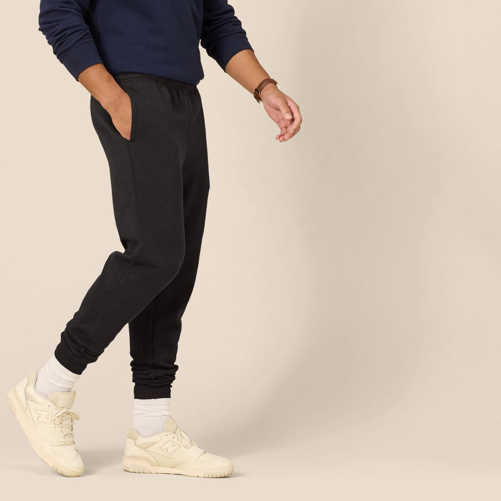 Men's Relaxed-Fit Fleece Performance Jogger Sweatpants