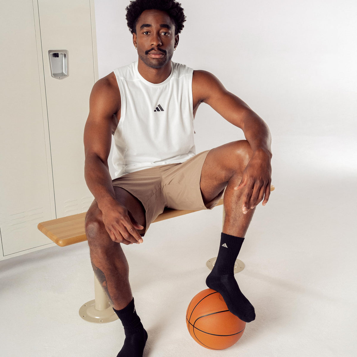 Unisex Cushioned Athletic Crew Socks 6-Pack